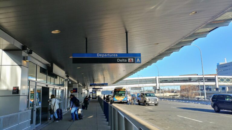can you walk between terminals at boston logan airport? A Traveler’s Guide to Walking Between Terminals at BOS