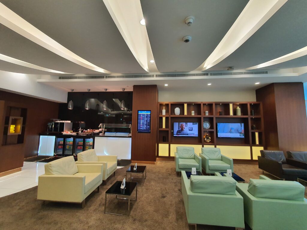 Etihad Arrivals Lounge Abu Dhabi Credit Image S A