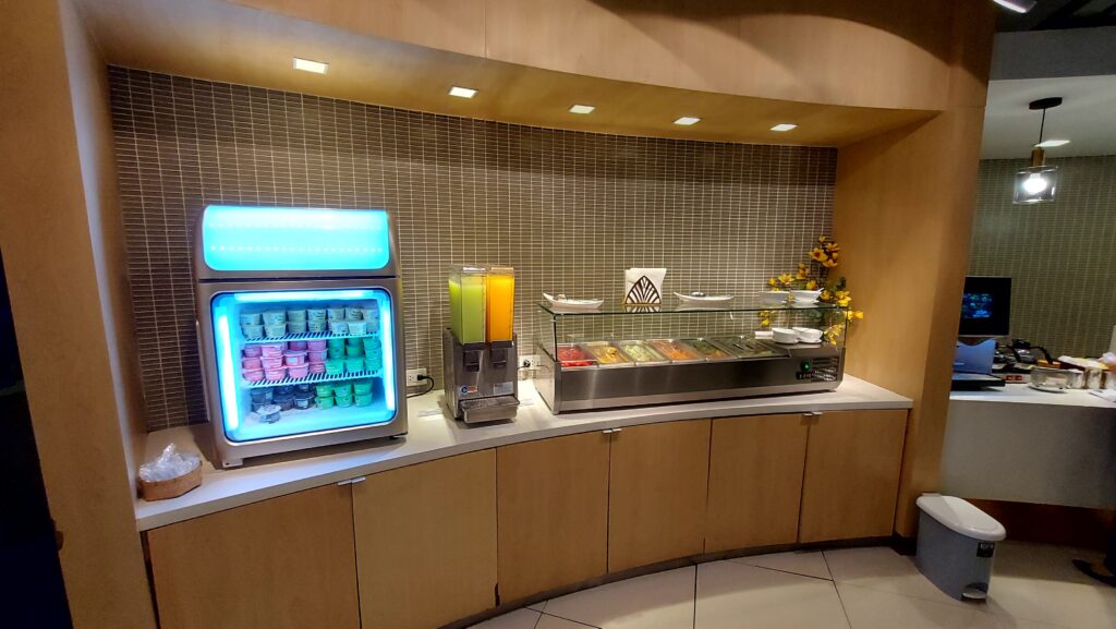 MIRACLE FIRST CLASS LOUNGE Credit Image 章露斯 