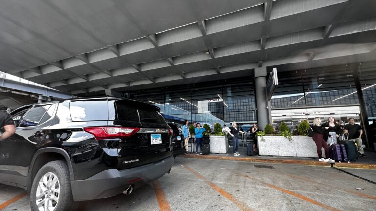 can you go inside o’hare airport to pick someone up? A Personal Guide to Smooth Pickups